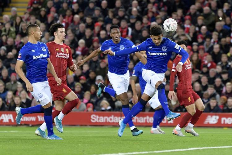 MSN组队失败！内马尔没来，苏亚雷斯可能无法再跟梅西同队了！